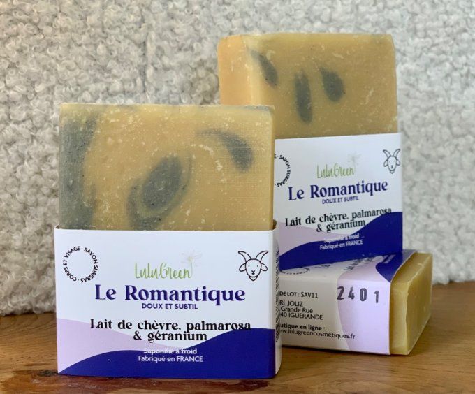 LE ROMANTIQUE, savon au lait de chèvre délicatement parfumé à la Lavande et Palmarosa