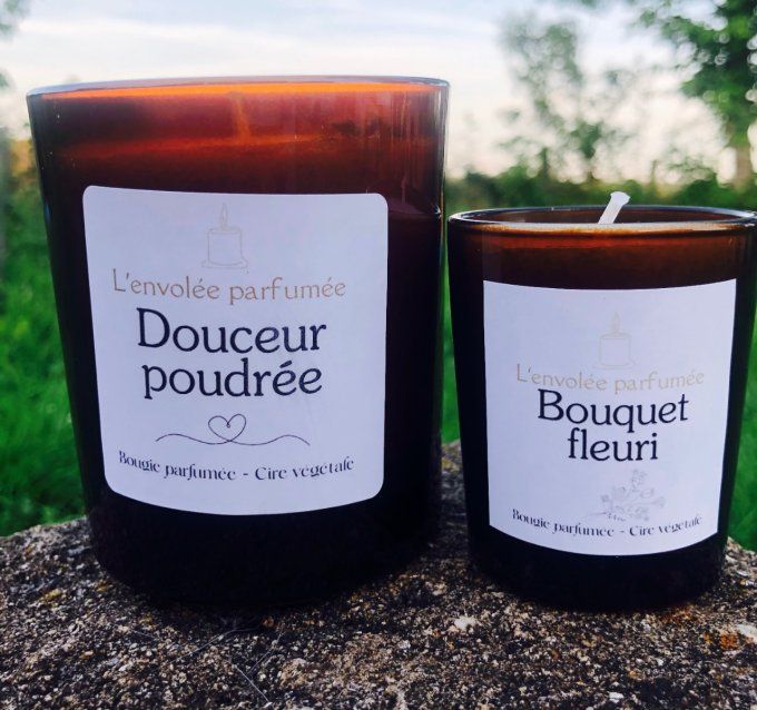 Bougie pot en verre ambré grand modèle, avec couvercle en bois